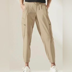 Athleta GoFar Travel Pant in Taupe
